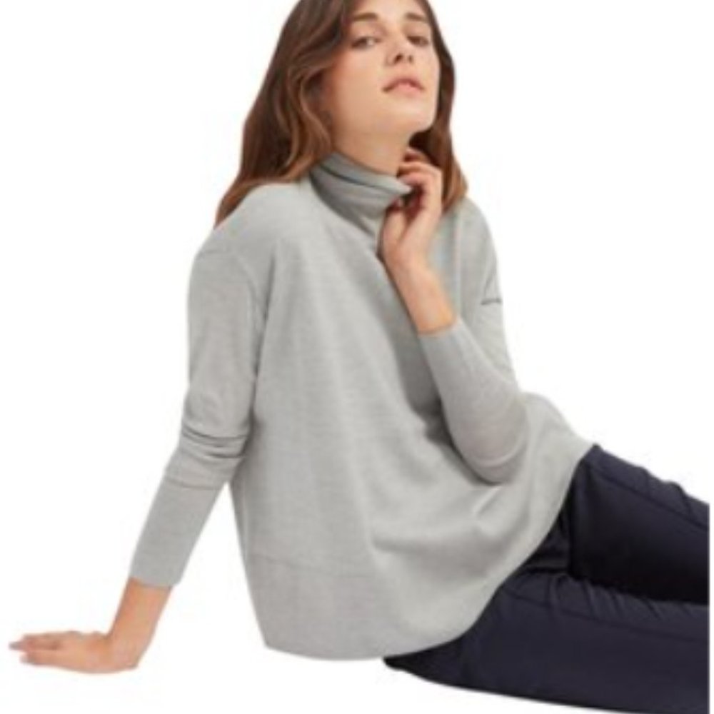 Everlane Signature Turtleneck Cropped Square Silhouette Wool Pull-on Sweater S